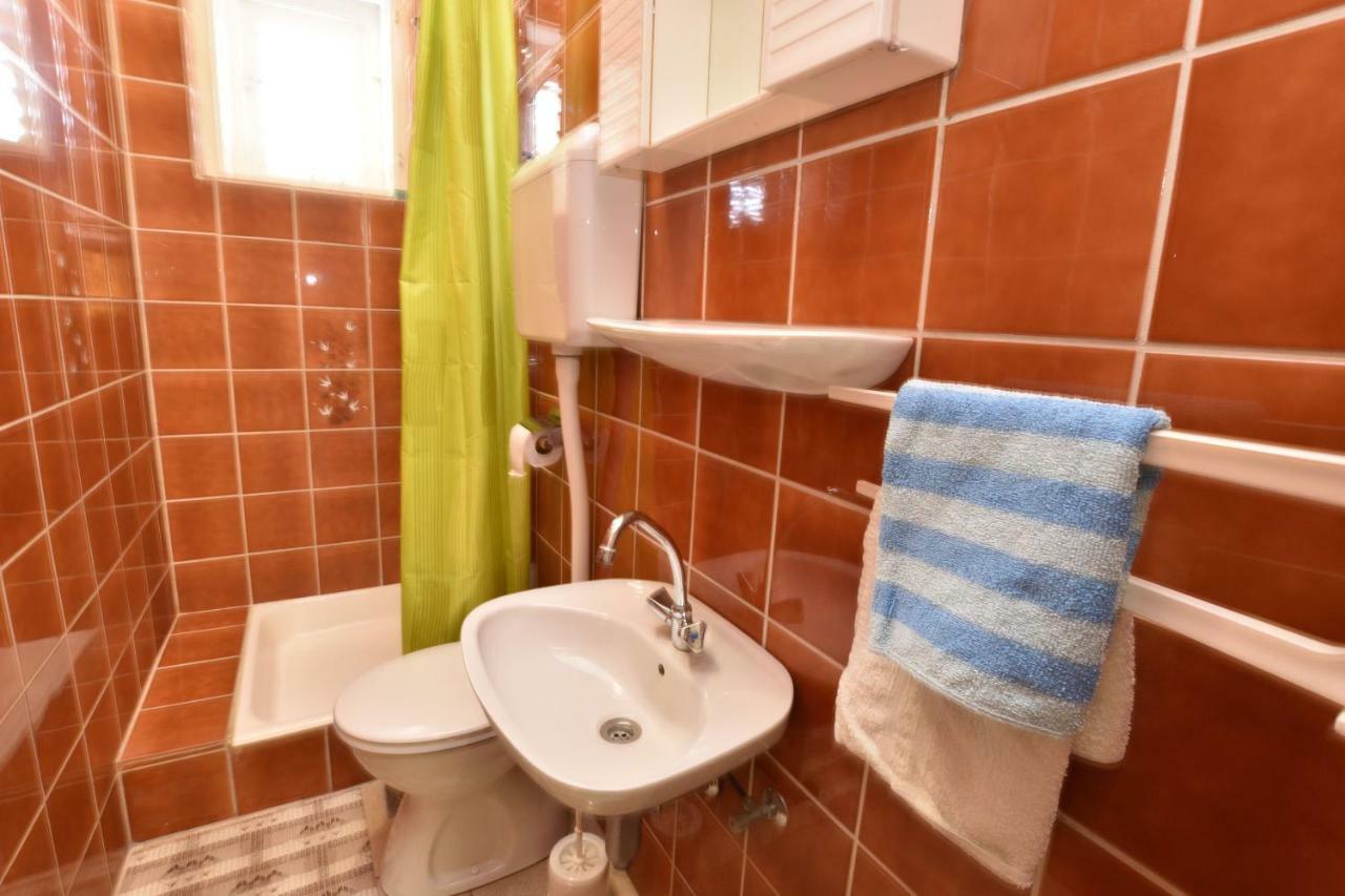 Apartment Damir Primošten Kültér fotó