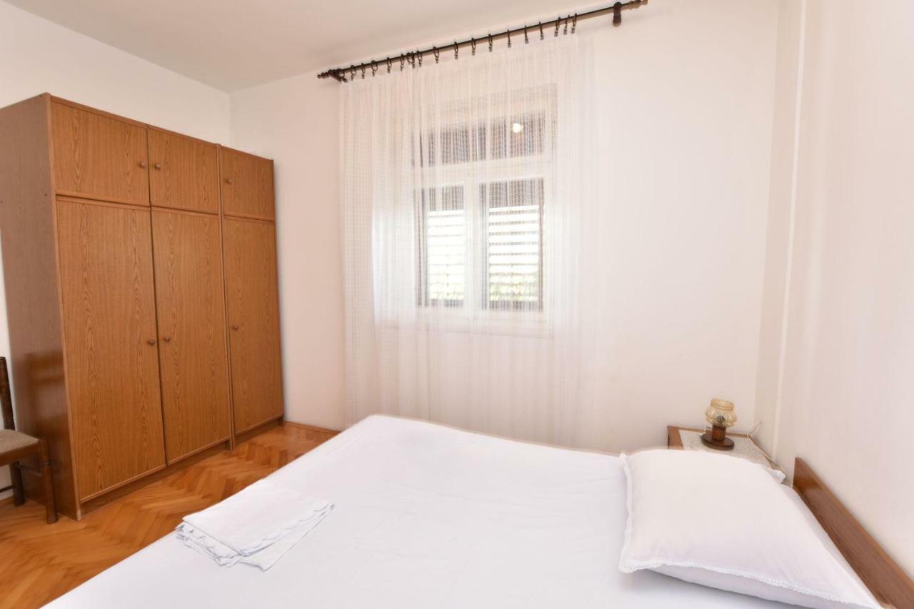 Apartment Damir Primošten Kültér fotó