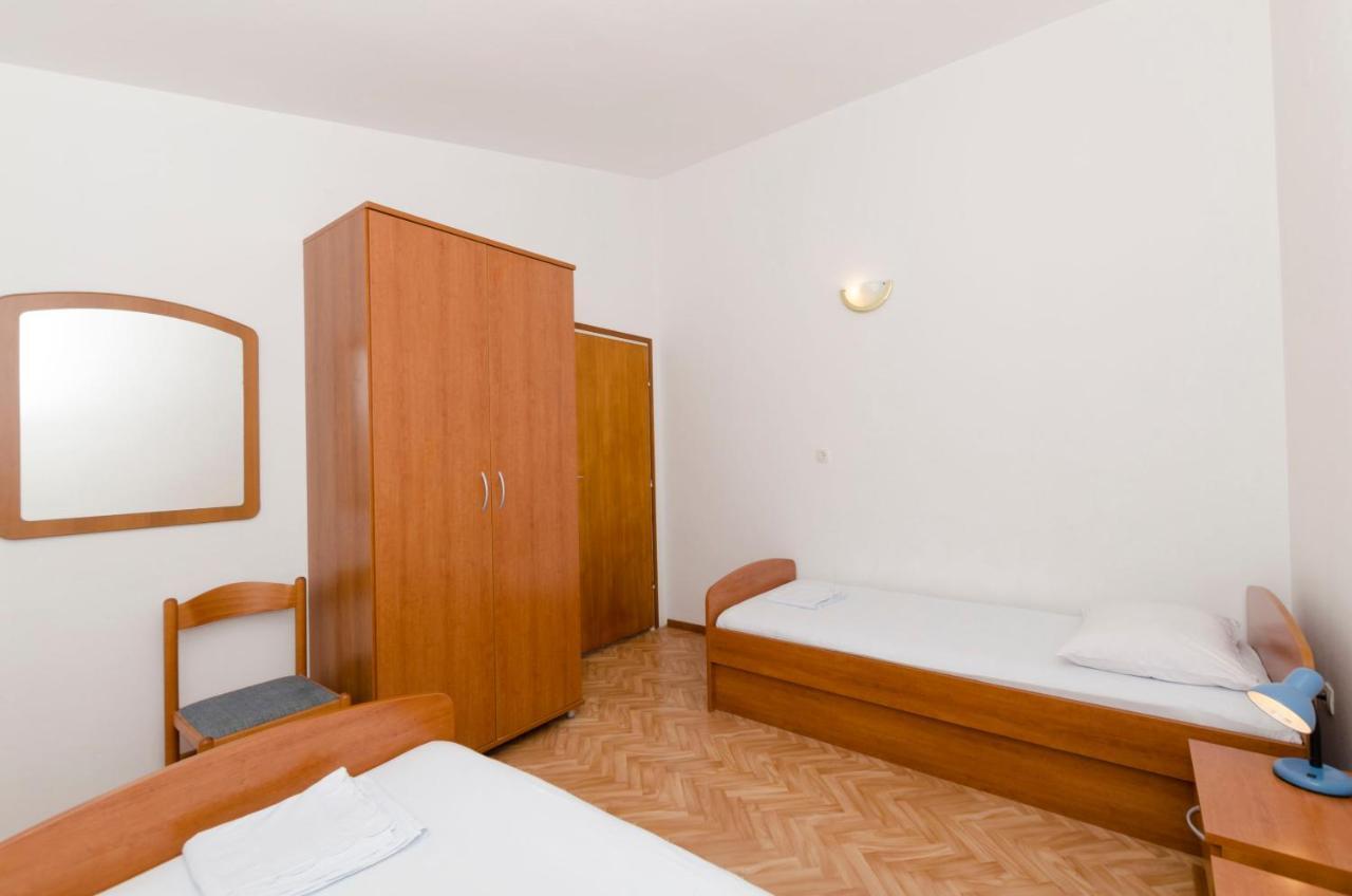 Apartment Damir Primošten Kültér fotó