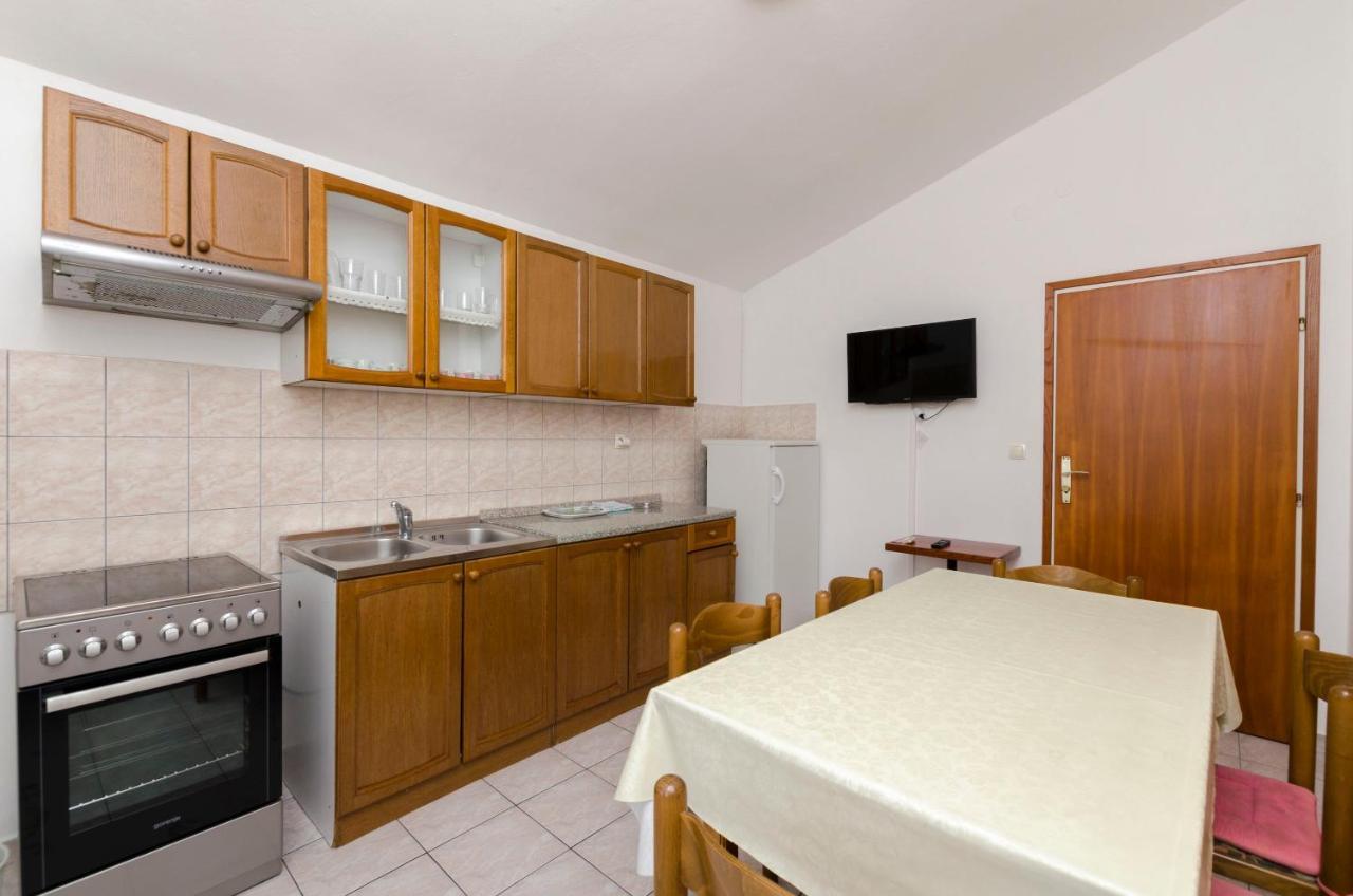 Apartment Damir Primošten Kültér fotó