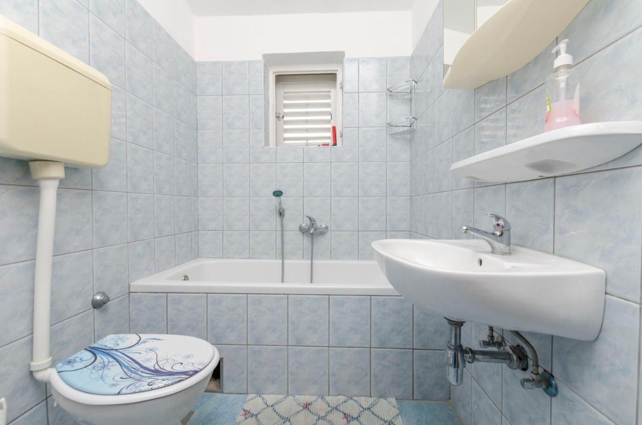 Apartment Damir Primošten Kültér fotó