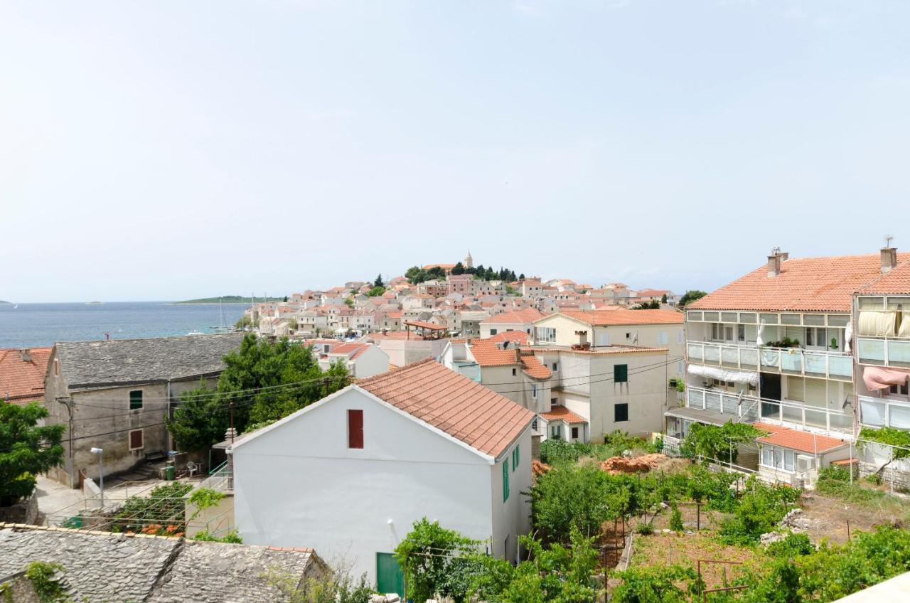Apartment Damir Primošten Kültér fotó